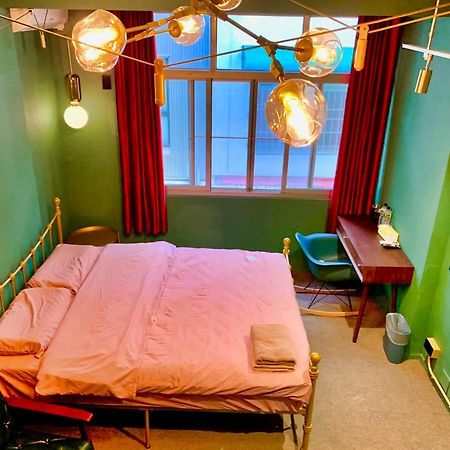 Hinoki Mansion Hostel Tainan Exterior photo