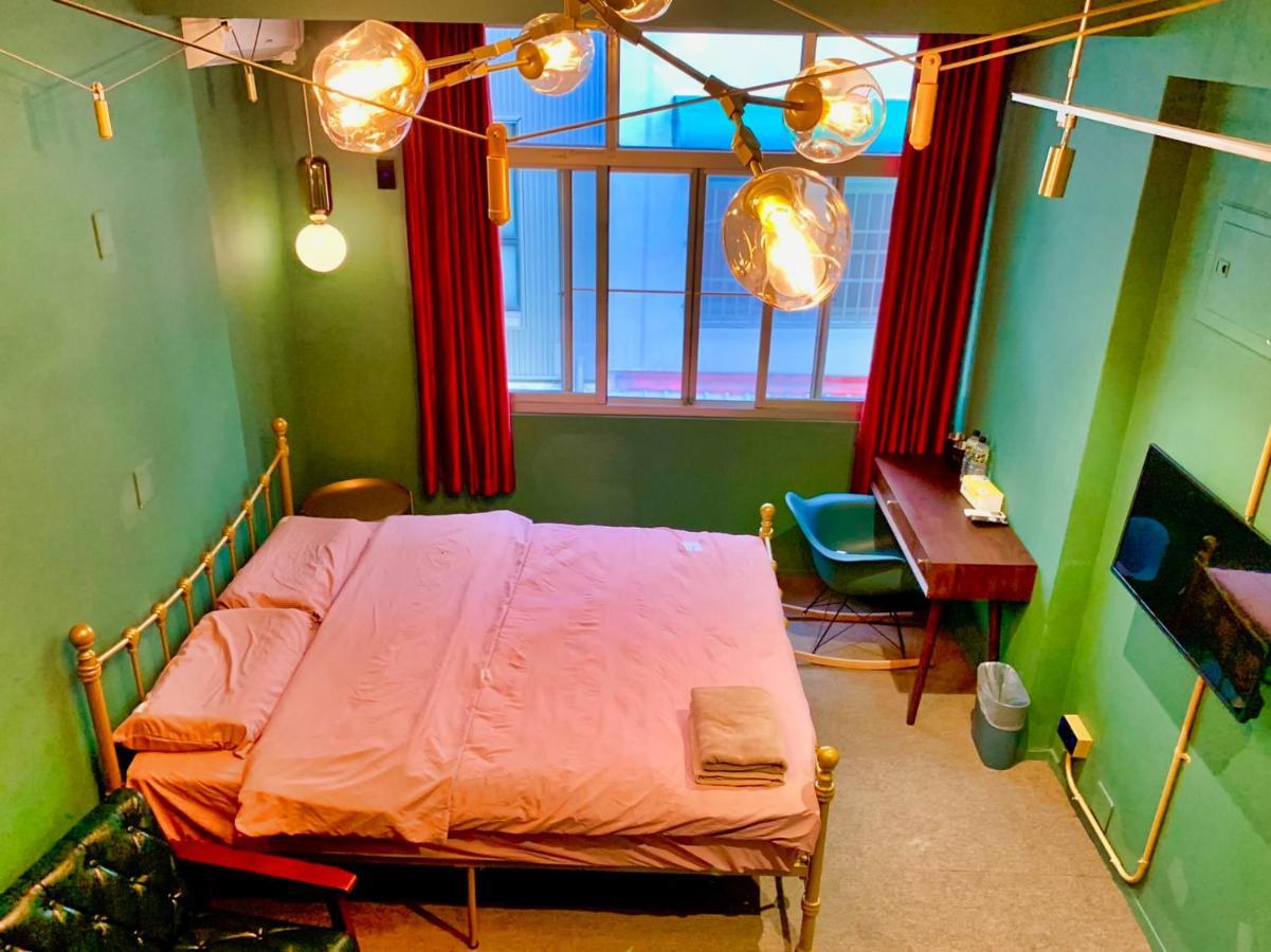 Hinoki Mansion Hostel Tainan Exterior photo