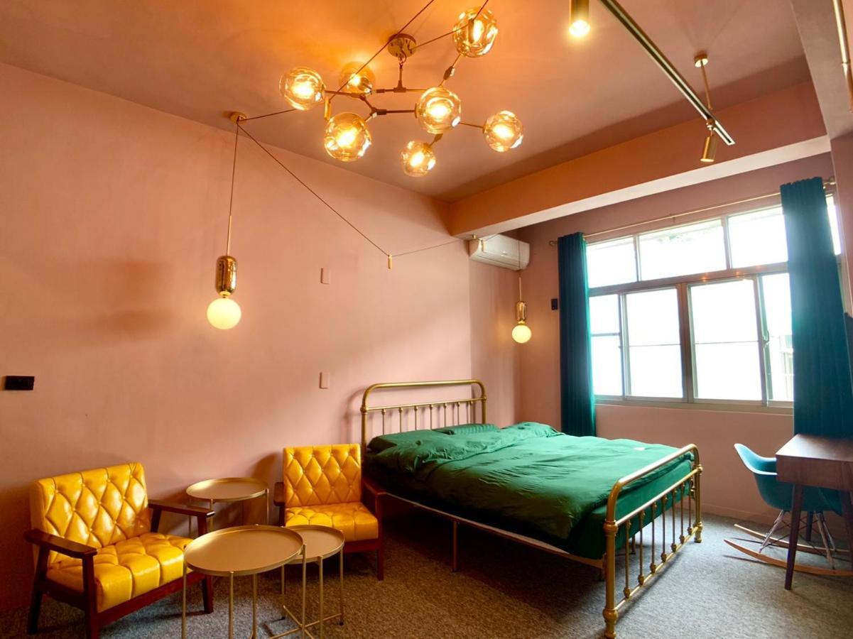 Hinoki Mansion Hostel Tainan Exterior photo